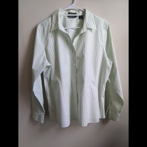 Eddie Bauer green stripped shirt